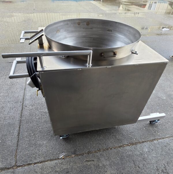 Master Series with Large Sifting Table - Image 2
